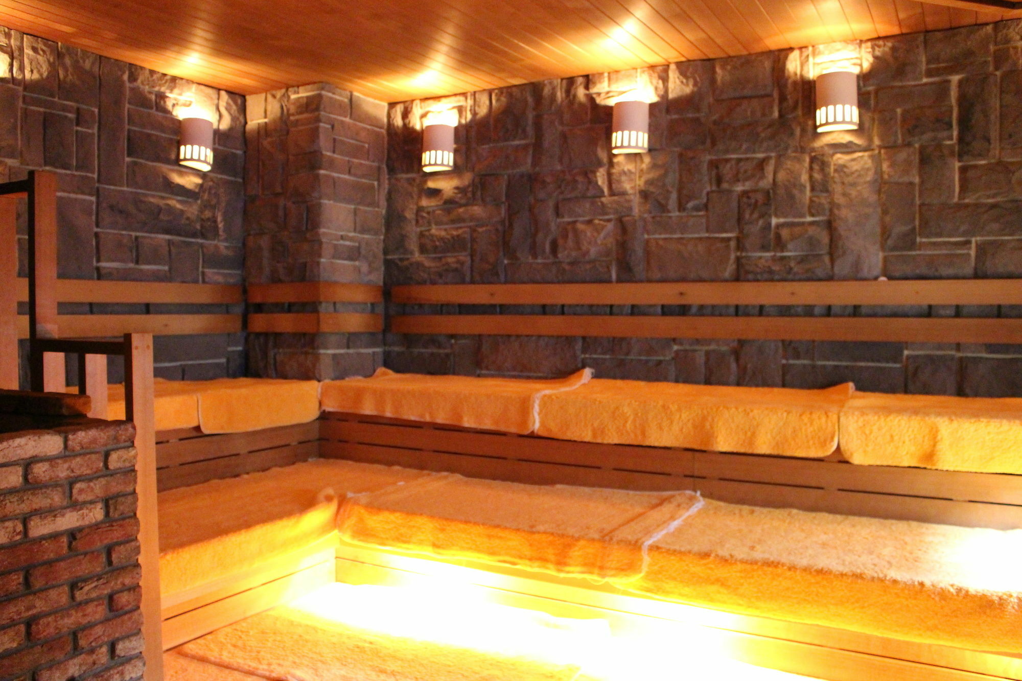 Sauna & Capsule Hotel Hokuo Tokyo Exterior photo