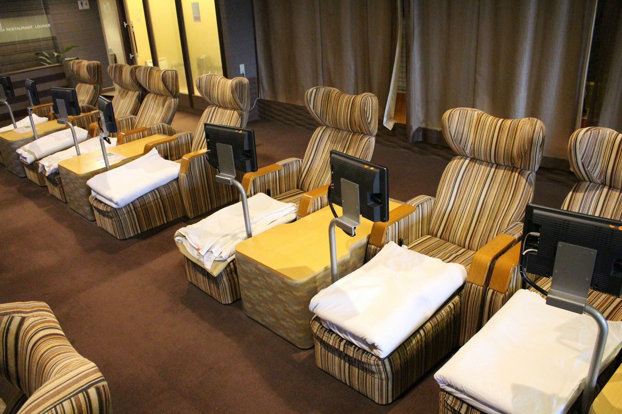 Sauna & Capsule Hotel Hokuo Tokyo Exterior photo